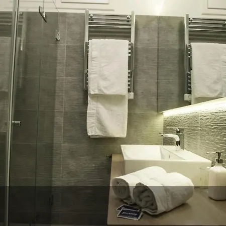 אתונה Syntagma Voulis Street Modern Apartment מראה חיצוני תמונה